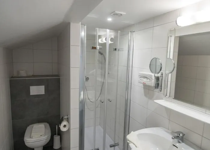 Kutscherklause מלון 3*